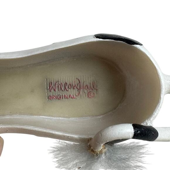 Willow Hall Shoo Shoo Figurine – "Moo Moo" Cow – Official Design No. 8 - Picture 6 of 6